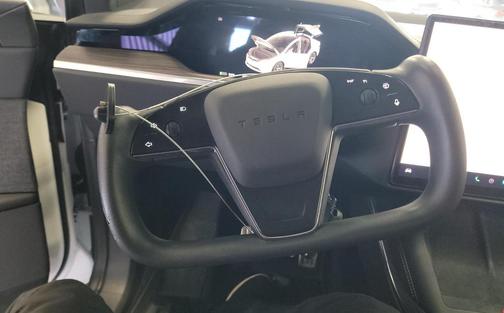 2023 Tesla Model X Standard Range