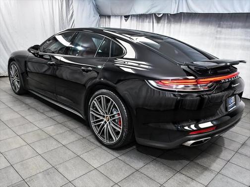 2021 Porsche Panamera 4