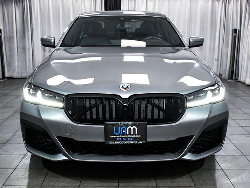 Skyscraper Gray Metallic 2023 BMW M550 i Xdrive