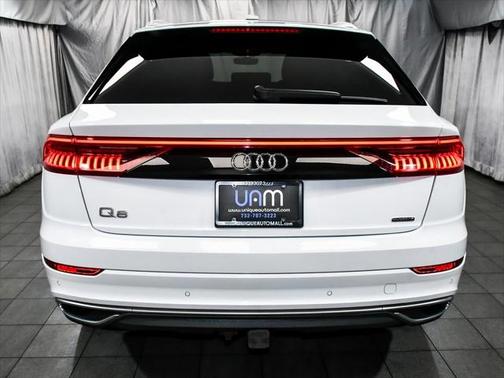 2020 Audi Q8 55 Premium Plus