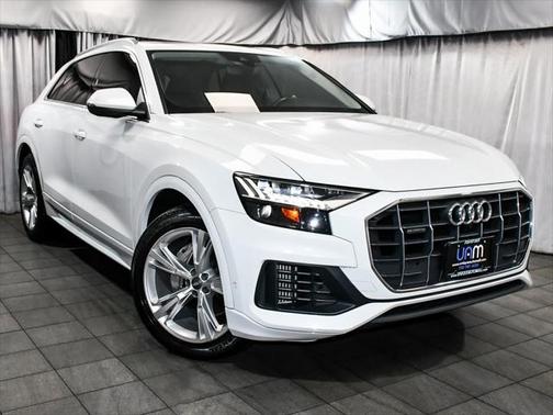 2020 Audi Q8 55 Premium Plus