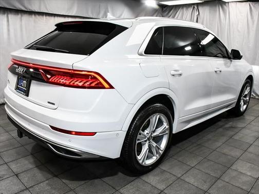2020 Audi Q8 55 Premium Plus