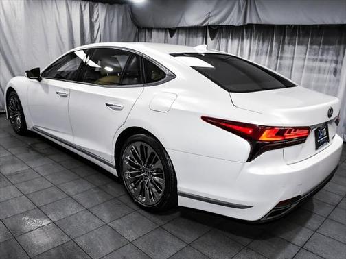 2022 Lexus LS 500 Base