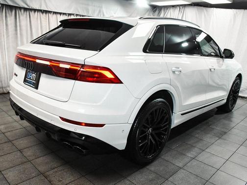 2024 Audi SQ8 4.0T Premium Plus