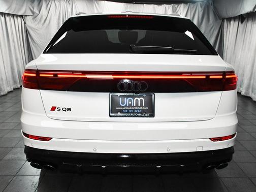 2024 Audi SQ8 4.0T Premium Plus