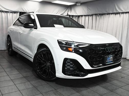 2024 Audi SQ8 4.0T Premium Plus