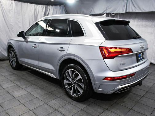 2023 Audi Q5 45 S line Premium Plus