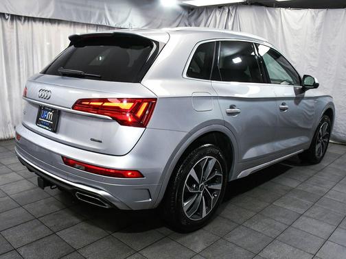 2023 Audi Q5 45 S line Premium Plus