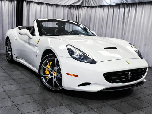 2013 Ferrari California Base
