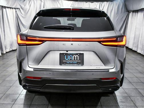 2025 Lexus NX 450h+ Luxury AWD