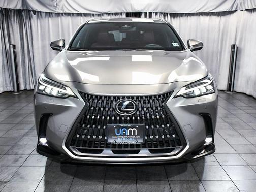 2025 Lexus NX 450h+ Luxury AWD