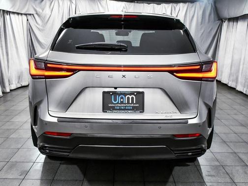 2025 Lexus NX 450h+ Luxury AWD