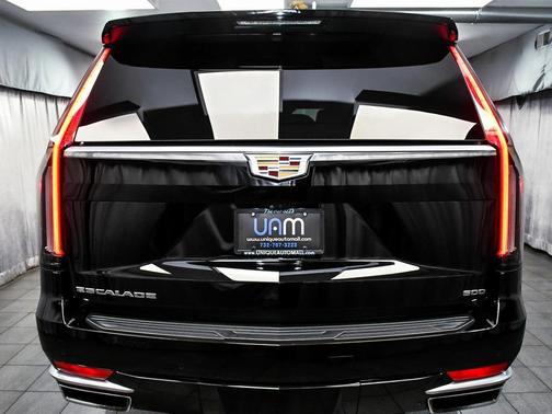 2023 Cadillac Escalade ESV Premium Luxury