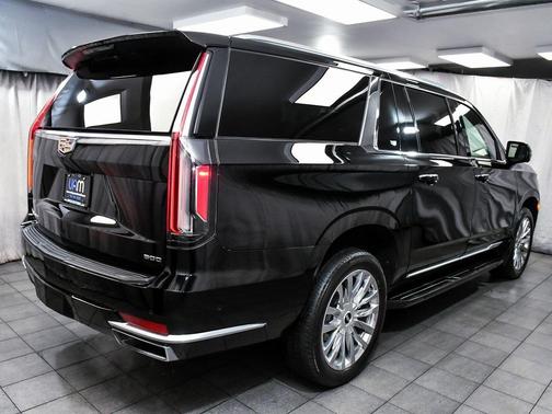 2023 Cadillac Escalade ESV Premium Luxury