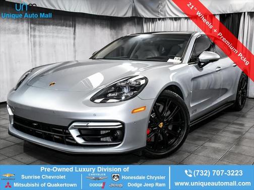 2023 Porsche Panamera GTS