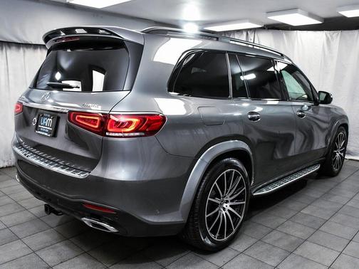 2023 Mercedes-Benz GLS 450 4MATIC
