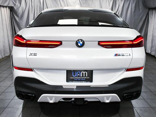 2024 BMW X6 M60i