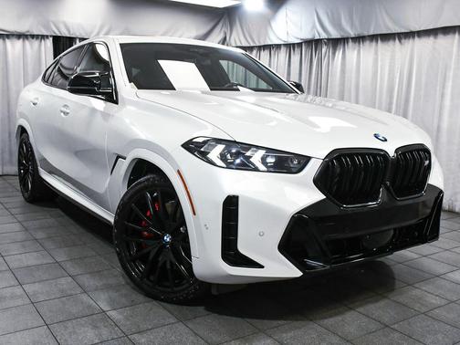 2024 BMW X6 M60i