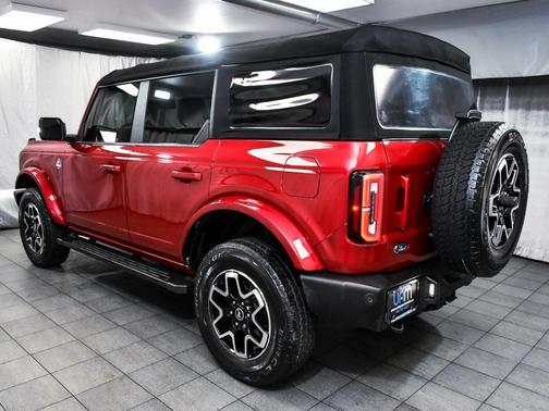 2021 Ford Bronco Outer Banks