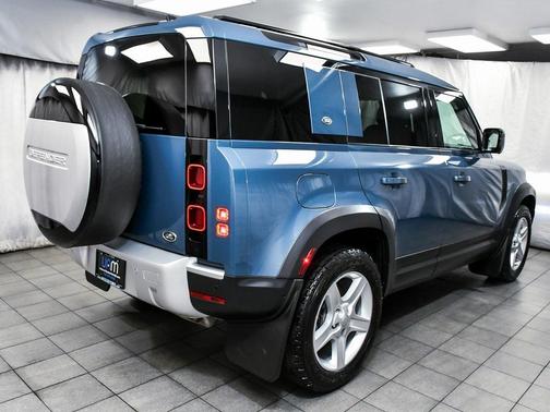 2022 Land Rover Defender 110