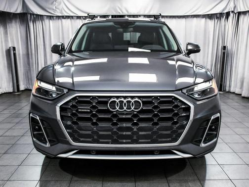 2023 Audi Q5 45 S line Premium Plus
