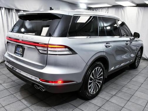 2023 Lincoln Aviator Standard AWD