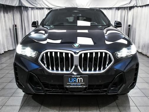 2025 BMW X6 xDrive40i