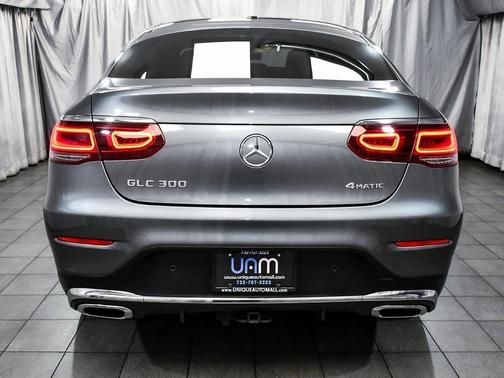 2021 Mercedes-Benz GLC 300 4MATIC Coupe
