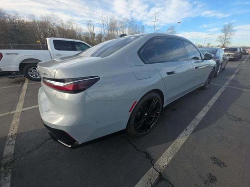 2024 BMW i7 xDrive60