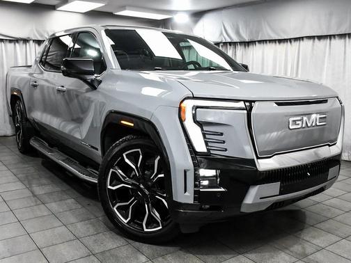 2024 GMC Sierra EV Denali Edition 1