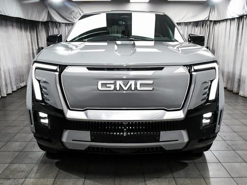 2024 GMC Sierra EV Denali Edition 1
