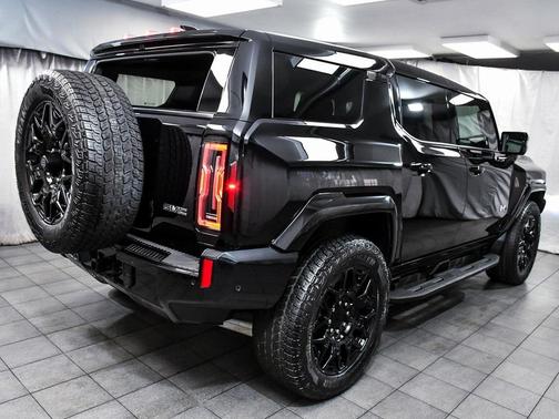 2025 GMC HUMMER EV SUV 3X