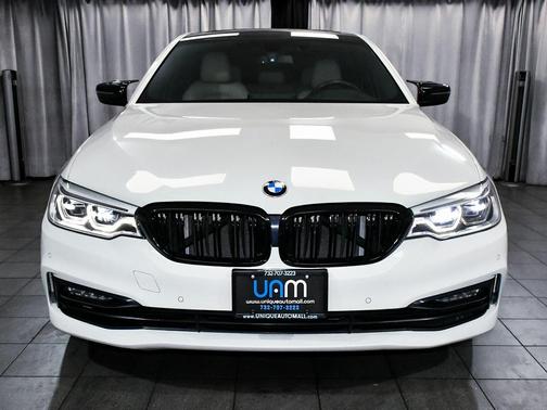 2017 BMW 540 i