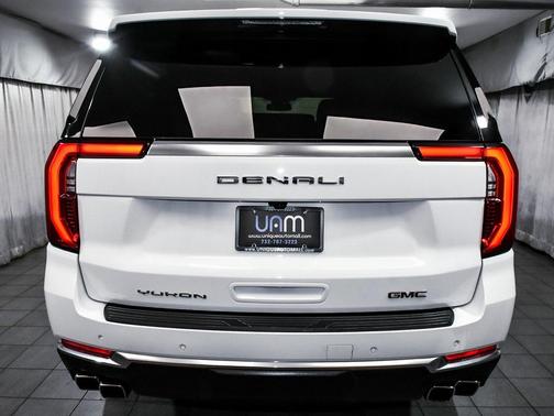 2025 GMC Yukon Denali