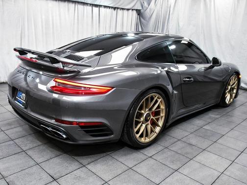 2019 Porsche 911 Turbo
