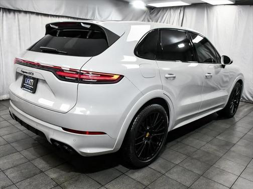 2023 Porsche Cayenne GTS