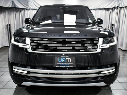 2023 Land Rover Range Rover P530 SE
