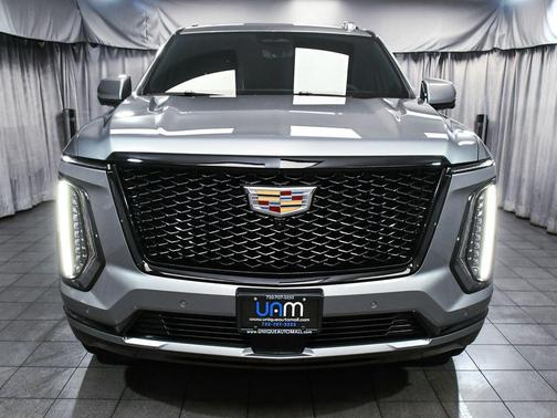 2025 Cadillac Escalade Sport
