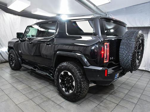 Void Black 2025 GMC HUMMER EV SUV 2X