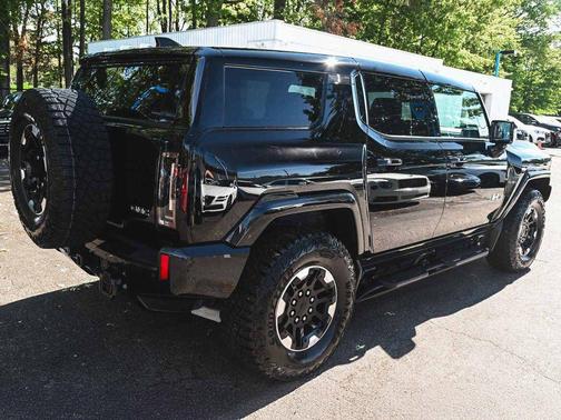 Void Black 2025 GMC HUMMER EV SUV 2X