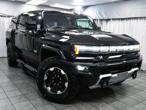 Void Black 2025 GMC HUMMER EV SUV 2X