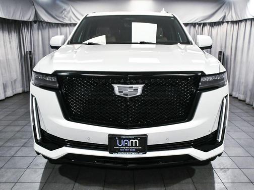 2023 Cadillac Escalade Sport