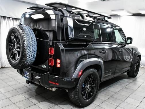 2022 Land Rover Defender 110 X-Dynamic HSE