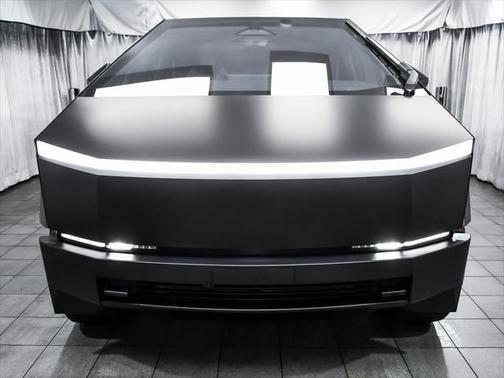 2024 Tesla Cybertruck Cyberbeast