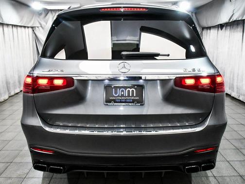 Gray 2024 Mercedes-Benz AMG GLS 63 Base