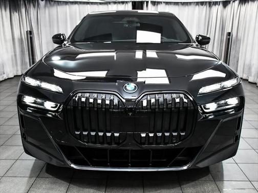 2024 BMW i7 xDrive60