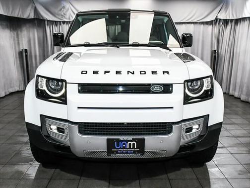 2024 Land Rover Defender 110 P400 S