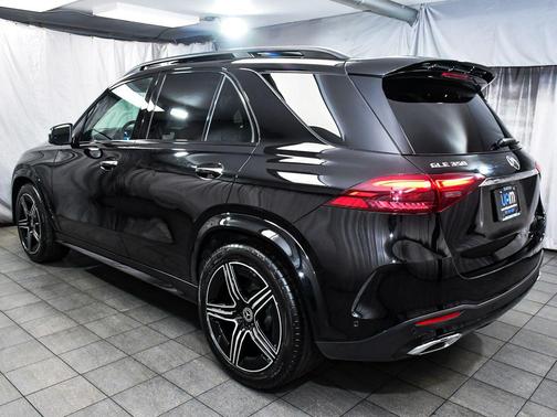 Black 2025 Mercedes-Benz GLE 350 4MATIC
