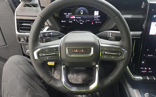 Onyx Black 2026 GMC Yukon Elevation 4WD