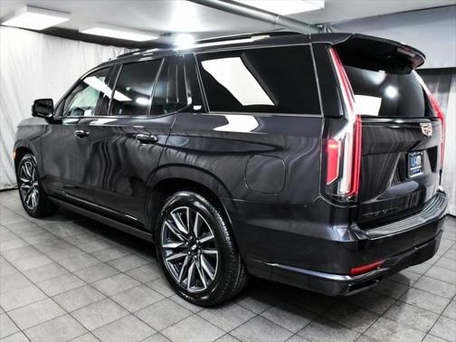 2022 Cadillac Escalade Sport